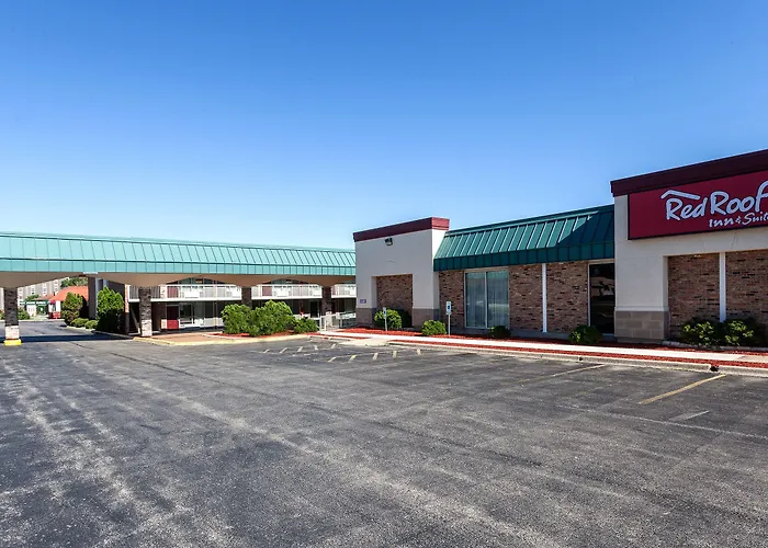 Motel Red Roof & DeKalb
