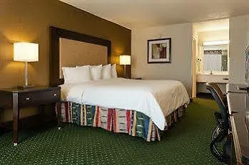 Motel Red Roof & 2*